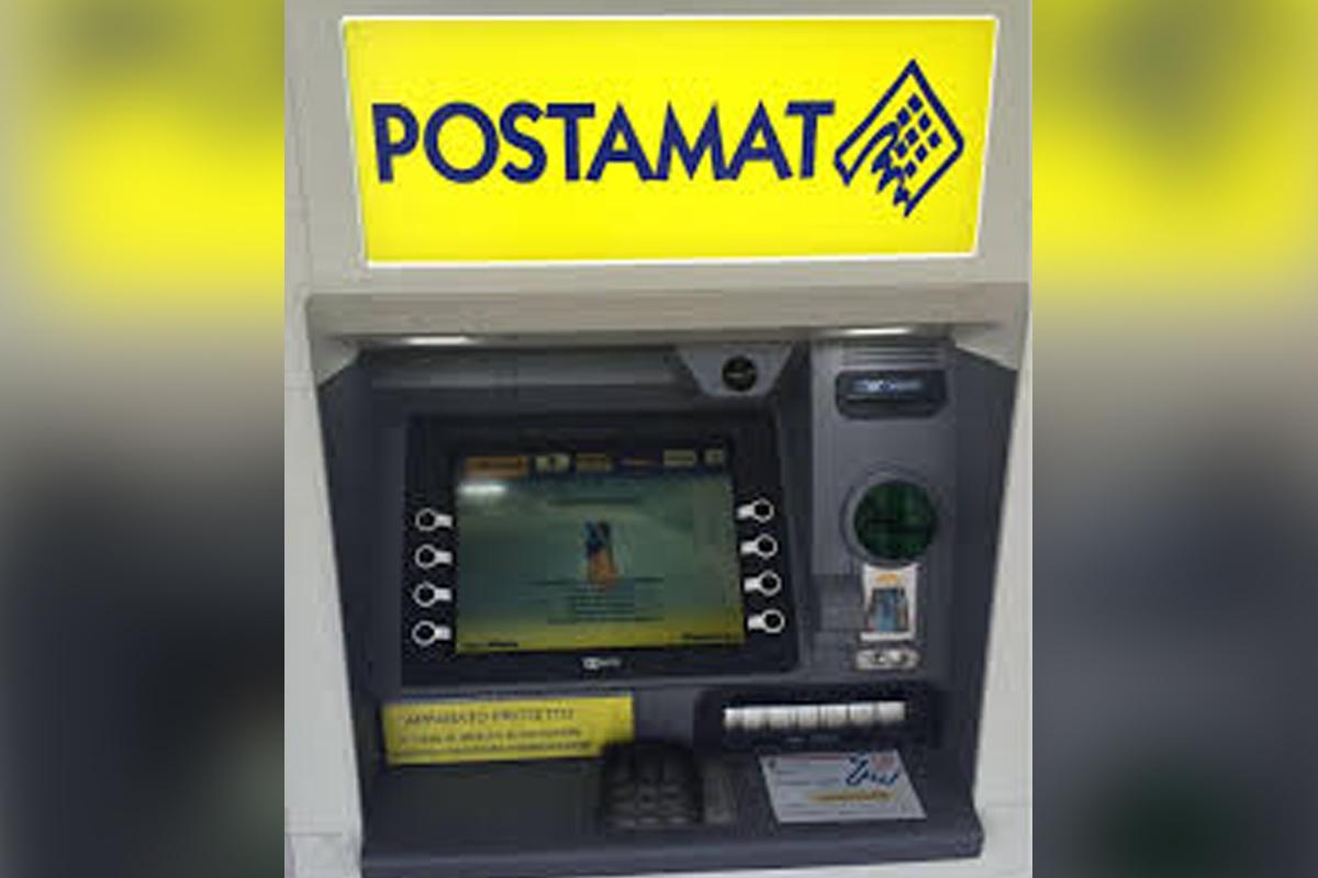 Così agiscono i nuovi truffatori agli sportelli ATM: il metodo che sta colpendo centinaia di utenti